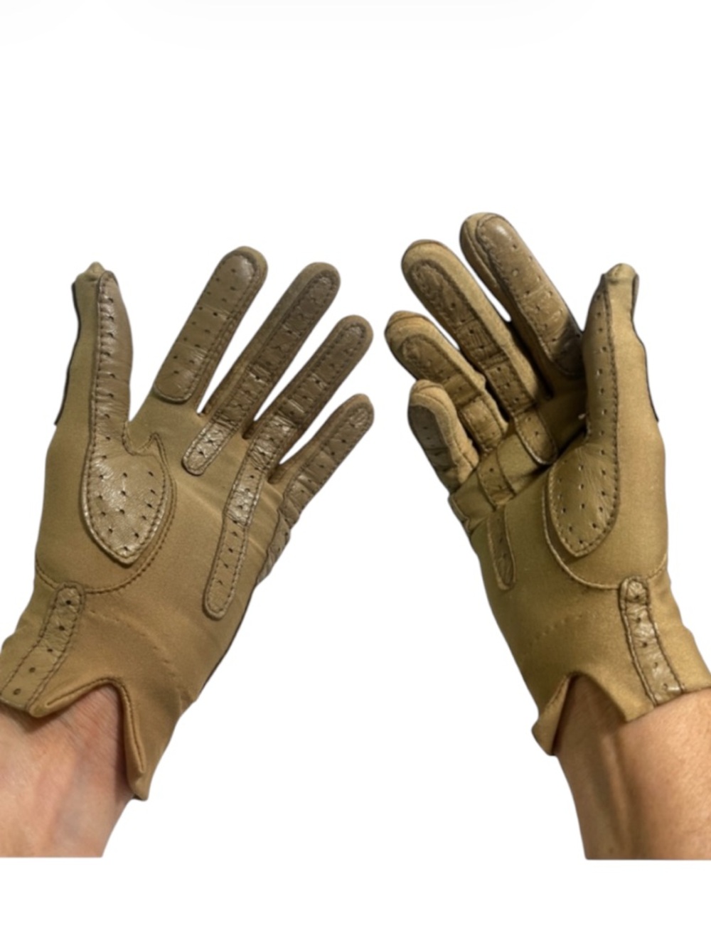 VTG Isotoner Gloves - Women’s One Size - Tan Stretchy Leather Trim 70s-80s